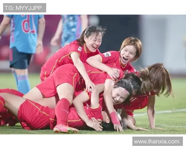 中国女足球星领军新时代展现风采与拼搏精神