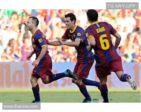 帕尼尼球星卡足球布料带编:收藏者的珍爱,足球迷的独特风采 帕尼尼球星卡足球布料带编:收藏者的珍爱,足球迷的独特风采